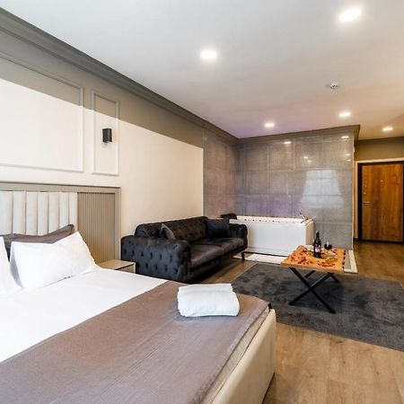 Arena Luxury Suites Hotel イスタンブール エクステリア 写真